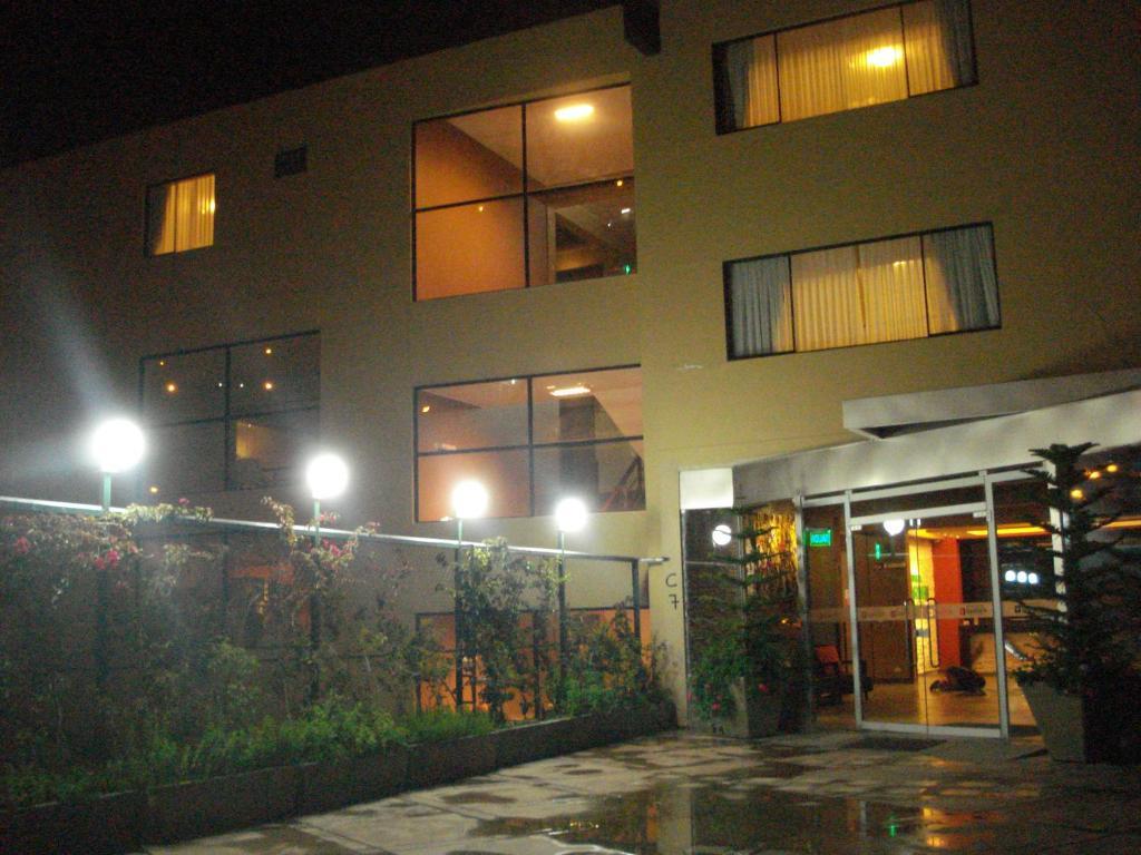 Hotel Wyndham Cusco Saqsayhuaman Esterno foto