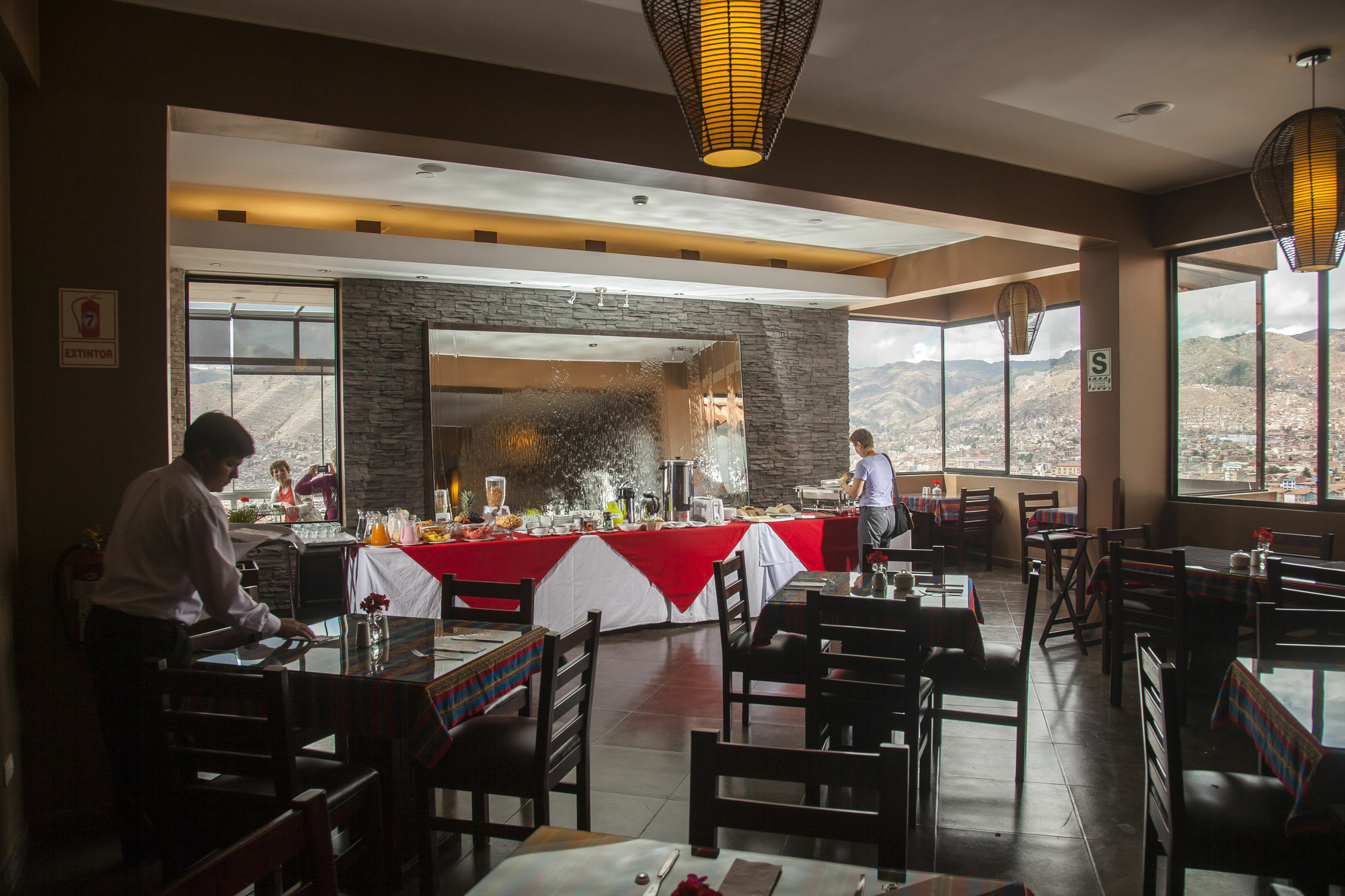 Hotel Wyndham Cusco Saqsayhuaman Esterno foto